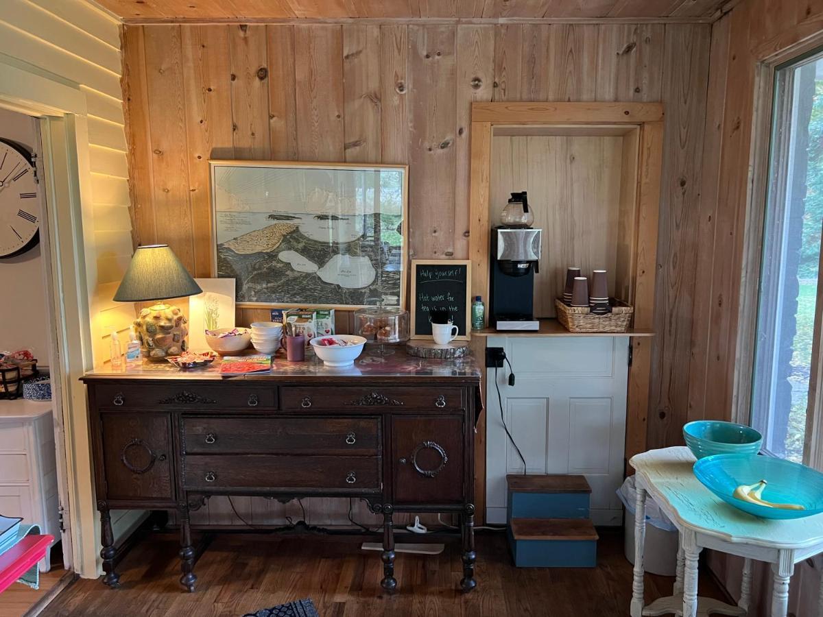 The Cottonwood Inn B&B Емпайър Екстериор снимка